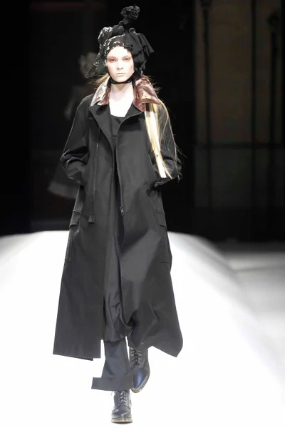 Look 5